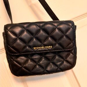 MICHAEL KORS brand new black leather belt purse / crossbody.